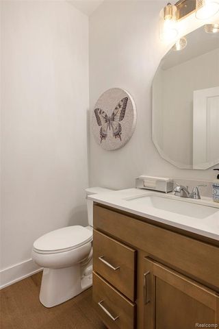 7699 Orchard Lane, Washington, MI 48095