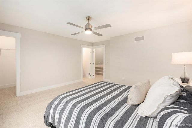 7699 Orchard Lane, Washington, MI 48095