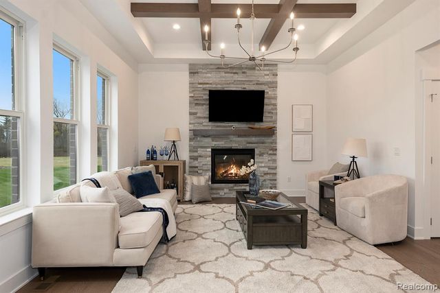 7699 Orchard Lane, Washington, MI 48095