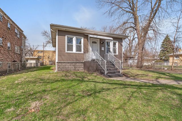13916 S Dearborn Street, Riverdale, IL 60827