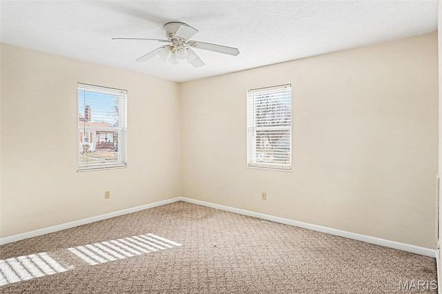 215 Louisa Avenue, Dupo, IL 62239