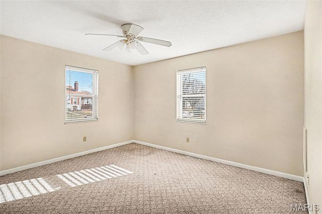 215 Louisa Avenue, Dupo, IL 62239