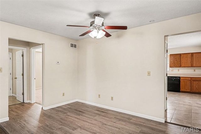 215 Louisa Avenue, Dupo, IL 62239