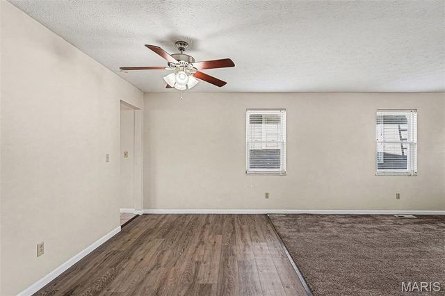 215 Louisa Avenue, Dupo, IL 62239