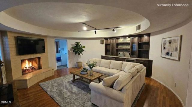 2786 Kennington Drive, Glendale, CA 91206