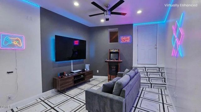 2786 Kennington Drive, Glendale, CA 91206