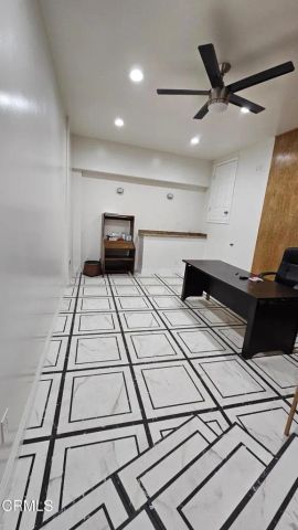 2786 Kennington Drive, Glendale, CA 91206