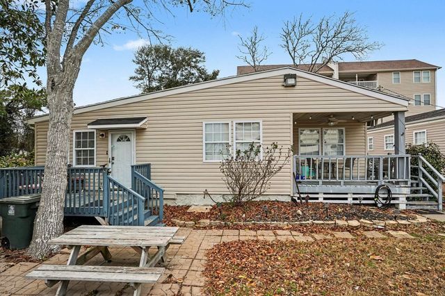 401 28th Ave. S, North Myrtle Beach, SC 29582