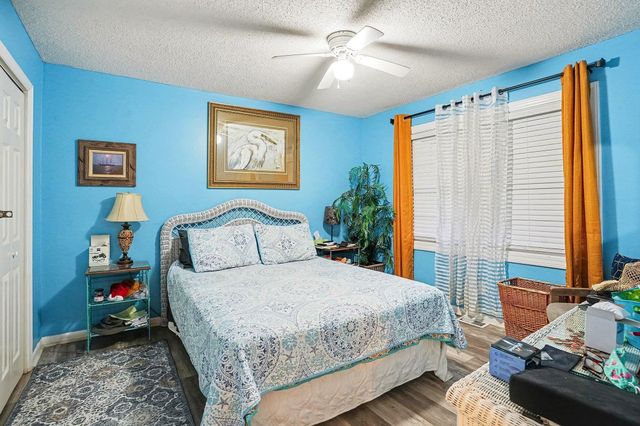 401 28th Ave. S, North Myrtle Beach, SC 29582