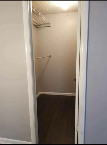 270 Tampa Dr Apt D12, Nashville, TN 37211