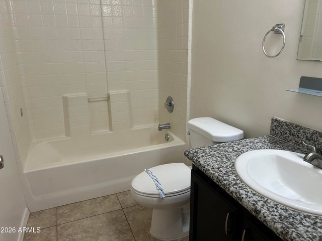 1102 E DUST DEVIL Drive, San Tan Valley, AZ 85143