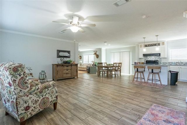 100925 S 3330 Road, Harrah, OK 73045