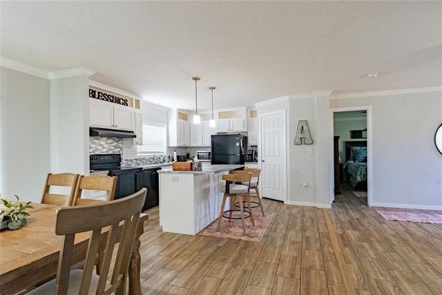 100925 S 3330 Road, Harrah, OK 73045