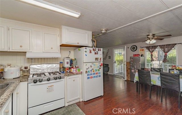 8111 Stanford 128, Garden Grove, CA 92841