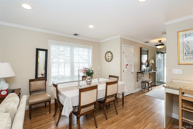 833 Madeira Boulevard, Melville, NY 11747