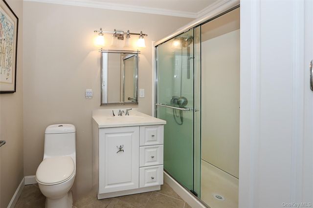 833 Madeira Boulevard, Melville, NY 11747