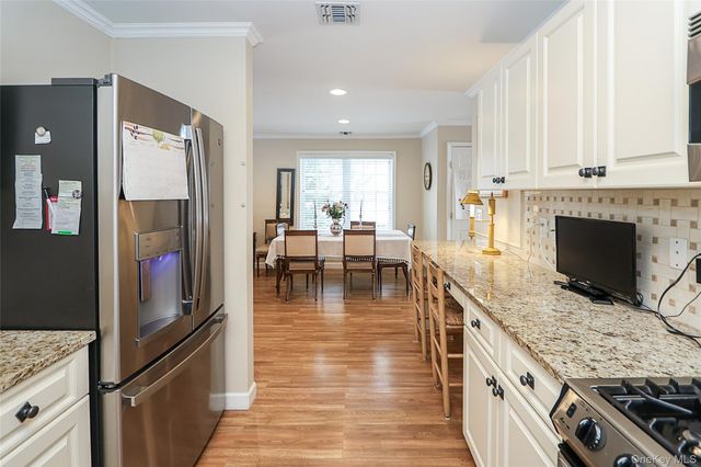 833 Madeira Boulevard, Melville, NY 11747