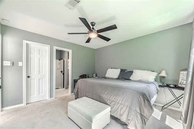 601 S Rivershire Drive, Conroe, TX 77304