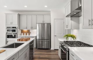 31 Emerald Run 18, Shrewsbury, MA 01545
