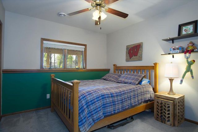 1801 Maplecrest Drive, Verona, WI 53593