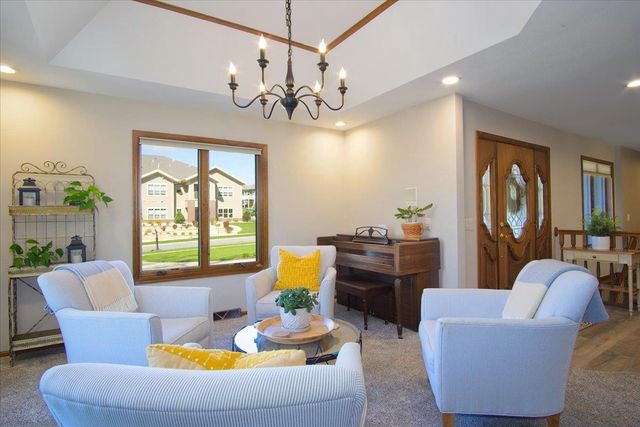1801 Maplecrest Drive, Verona, WI 53593