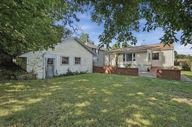 44 Winnifred Rd, Brockton, MA 02301