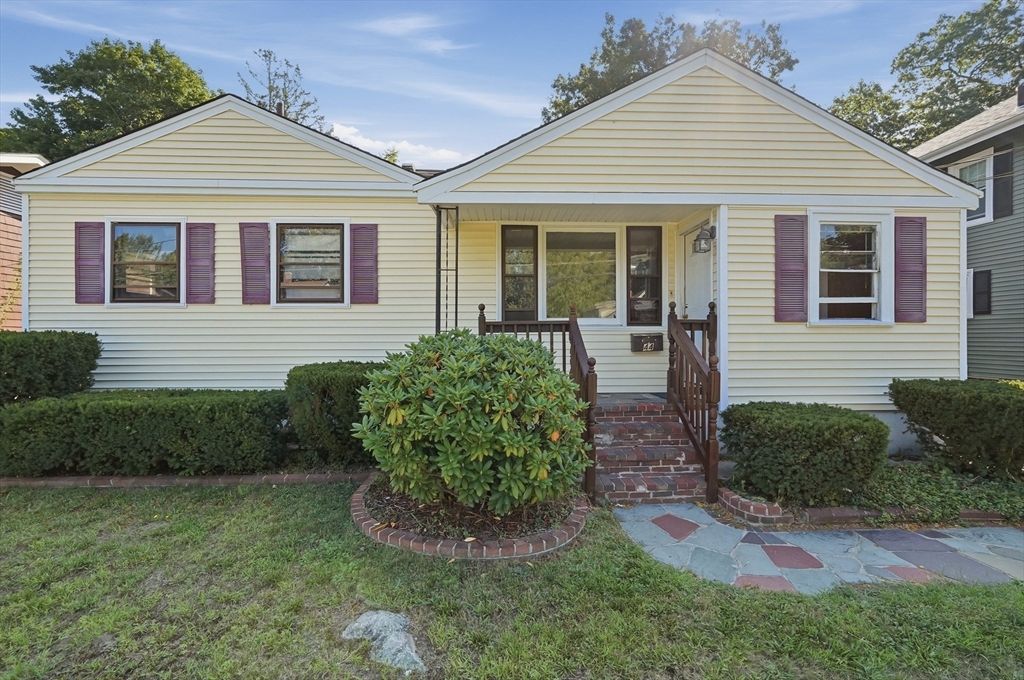 44 Winnifred Rd, Brockton, MA 02301