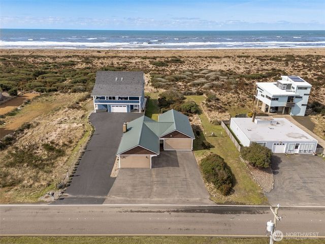1071 Ocean Shores Boulevard SW, Ocean Shores, WA 98569