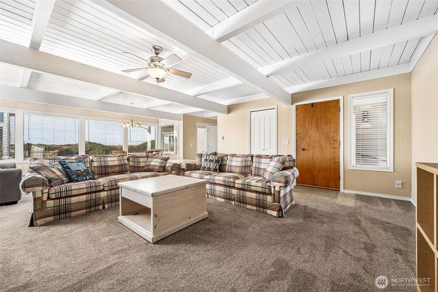 1071 Ocean Shores Boulevard SW, Ocean Shores, WA 98569