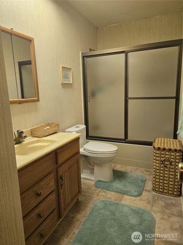 3403 Pacific Way, Seaview, WA 98644