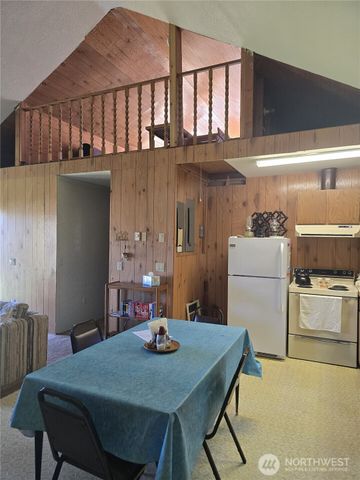 3403 Pacific Way, Seaview, WA 98644