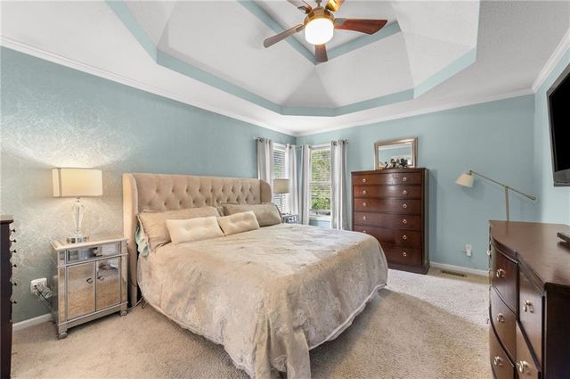 6705 E 138th Terrace, Grandview, MO 64030