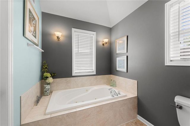 6705 E 138th Terrace, Grandview, MO 64030