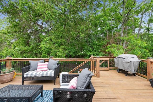 6705 E 138th Terrace, Grandview, MO 64030