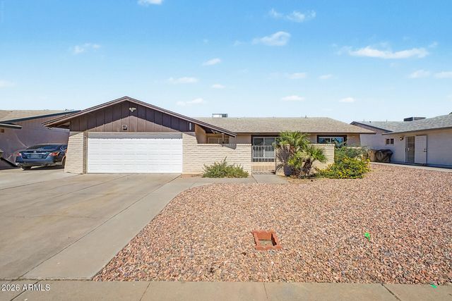 13825 N 52ND Avenue, Glendale, AZ 85306