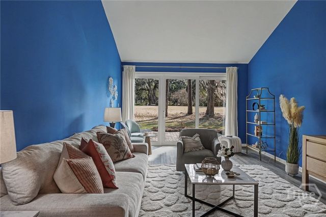 40 Dame Kathryn Drive, Savannah, GA 31411