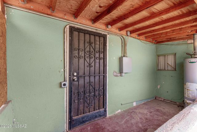 4455 S 4th Avenue, Tucson, AZ 85714