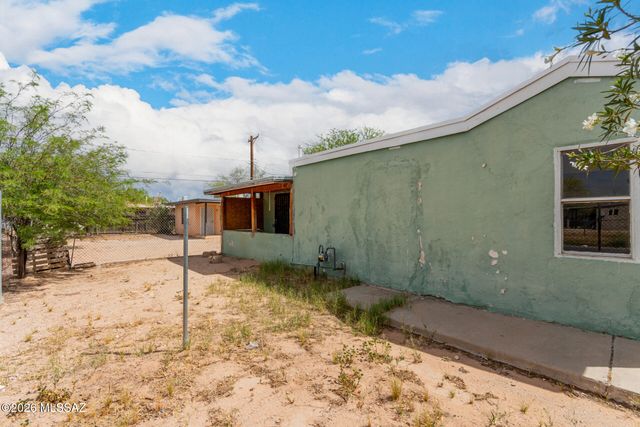 4455 S 4th Avenue, Tucson, AZ 85714