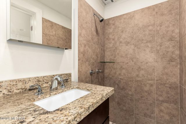 4455 S 4th Avenue, Tucson, AZ 85714