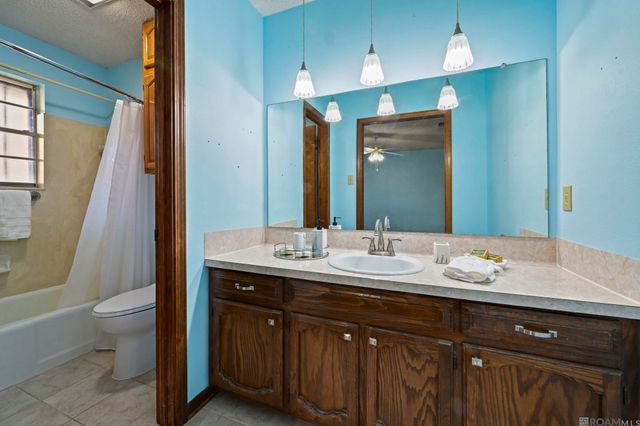 10815 Stanley Aubin Ln, Baton Rouge, LA 70816