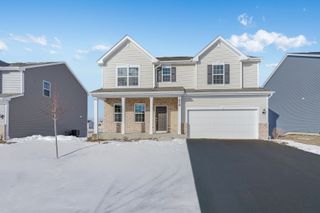 377 Danforth Drive, Oswego, IL 60543