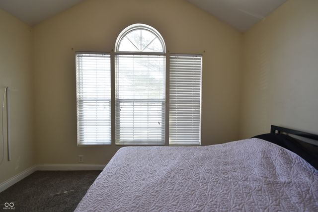 1830 Brook Crossing Way, Indianapolis, IN 46229