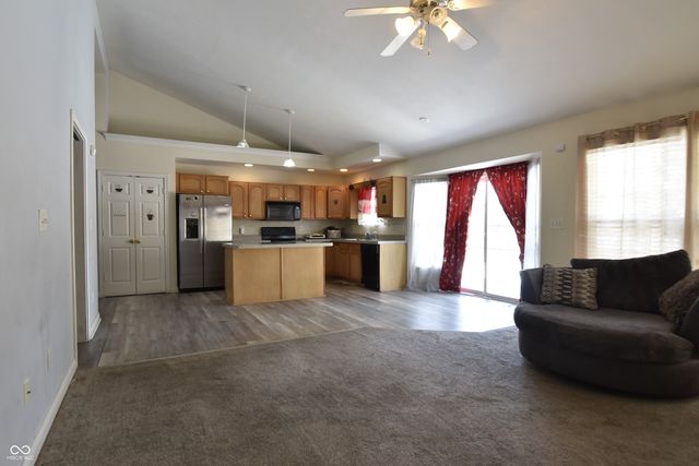 1830 Brook Crossing Way, Indianapolis, IN 46229