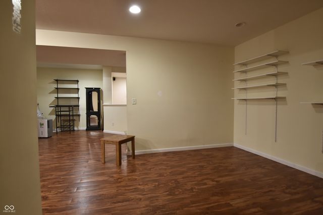 1830 Brook Crossing Way, Indianapolis, IN 46229