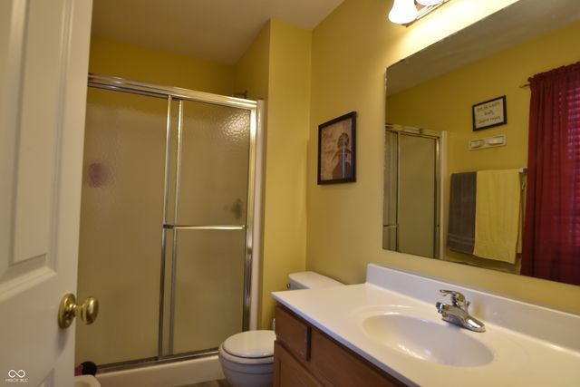 1830 Brook Crossing Way, Indianapolis, IN 46229