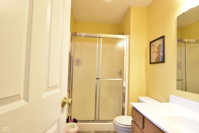 1830 Brook Crossing Way, Indianapolis, IN 46229