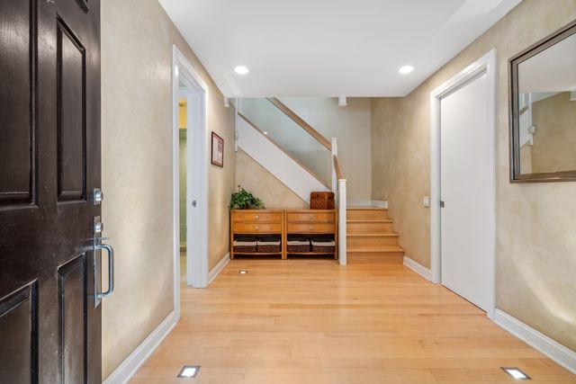 430 E North Water Street A, Chicago, IL 60611