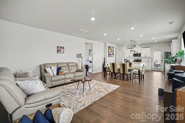 2760 Legacy Ridge Lane, Catawba, NC 28609
