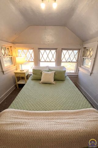 215 E 8th Ave, Emporia, KS 66801