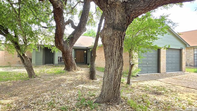 8904 Amber Dusk, San Antonio, TX 78250